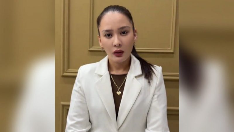 Әнші Индира Елемес пәтерін рейдерлік жолмен тартып алмақ болғандар туралы мәлімдеді