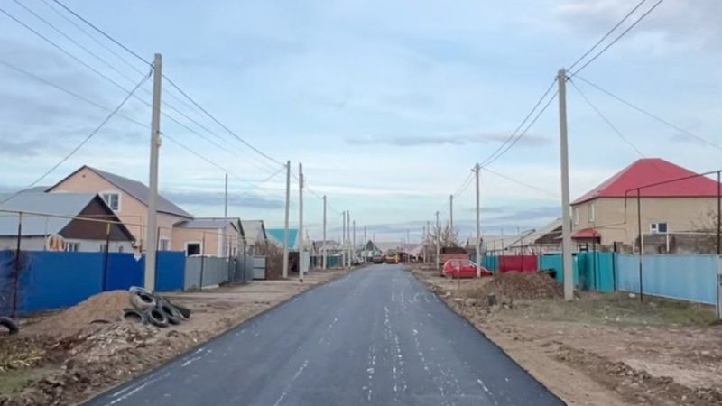 Болашақ шағынауданында жол құрылысы қарқын алды