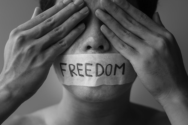 Сөз бостандығы шектелген ел – демі тарылған қоғаммен тең