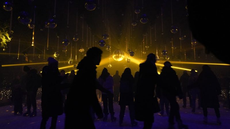 2026 Жылқы жылы: Жаңа жылда жақындарыңа айтатын әдемі тілектер мен құттықтаулар