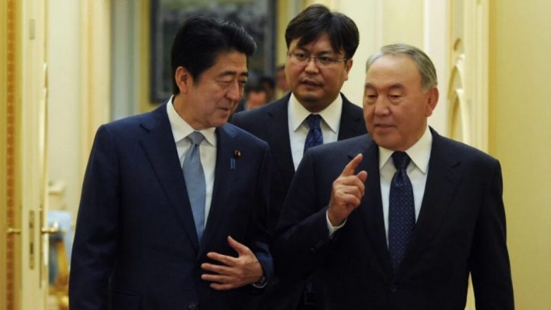 Жапонияның экс-премьерін атып өлтірген Ямагами өмір бойына сотталды