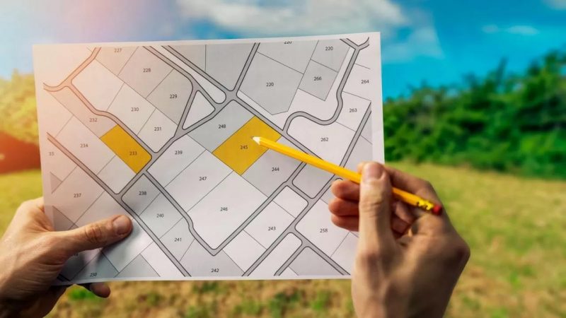 Өзбекстан кедейлікпен күресті күшейтті: 4 мың отбасыға 50 сотық жер тегін беріледі