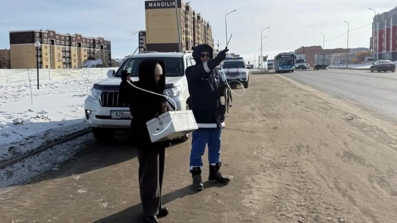 Ақтөбе тұрғындары белгісіз газ иісінен зардап шегіп жатыр: Мамандар себебін таба алмай дал