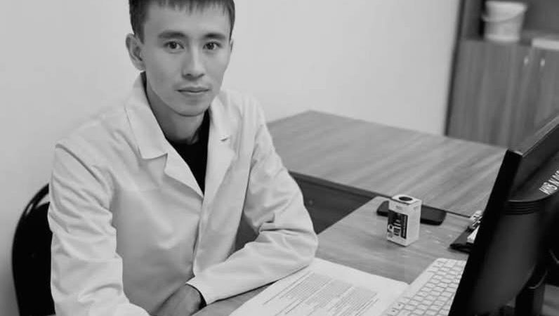 Жаңаөзендегі жан түршігерлік оқиға: 29 жастағы дәрігерді не үшін 21 рет пышақтаған?