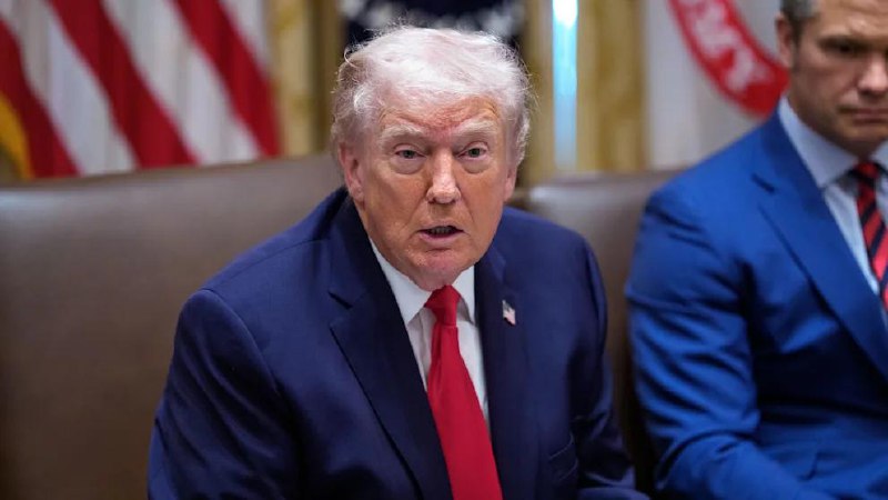 АҚШ Иранға соққы берудің үш жолын қарастыруда: Трамп соңғы ескертуін жасады