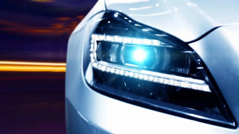 Көзді «соқыр» ететін шамдарға тыйым салына ма? Депутат дабыл қақты