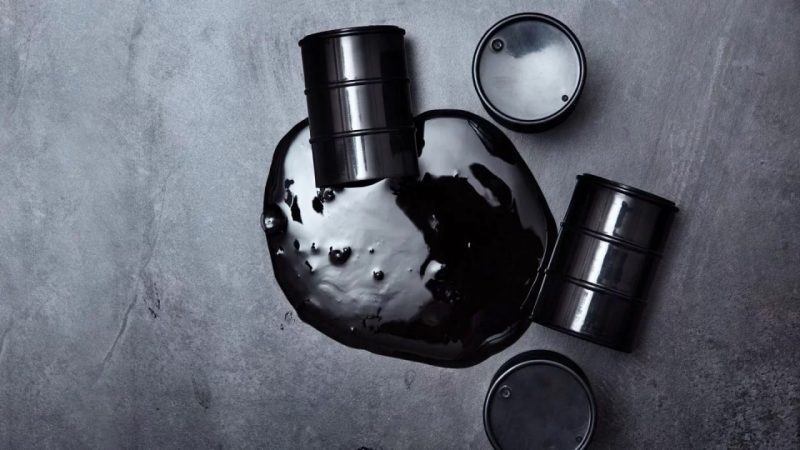 Қазақстан мұнайының экспорты азайды: Еуропада баға шарықтап, тапшылық басталды