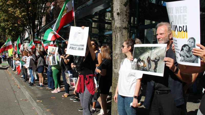 Иран көсемі мыңдаған адамның өлімін мойындады: Кінәлі – АҚШ президенті