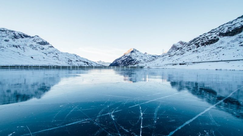 Алматы облысында ойнап жүріп мұз астына түскен жасөспірім көз жұмды