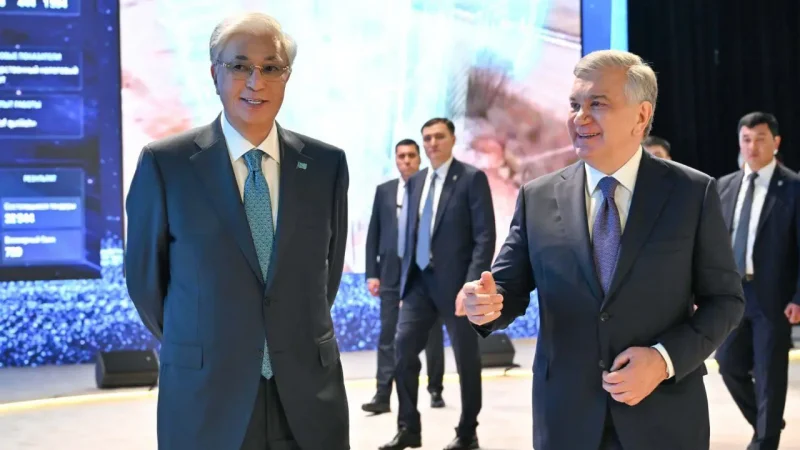 Қазақстан мен Өзбекстан президенттері жасанды интеллект хакатонына барды