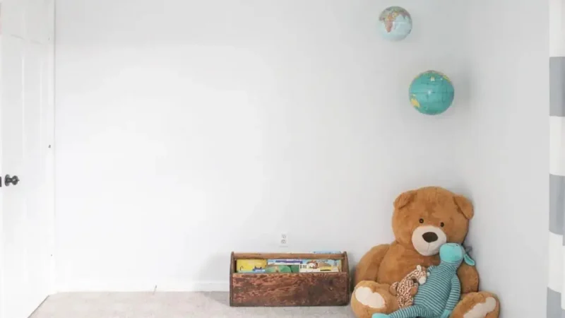 Ақтауда екі айлық сәби шетінеді: Тұрмысы нашар отбасы полиция назарында болған