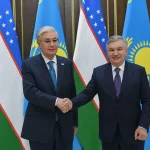 Мемлекет басшысы Қасым-Жомарт Тоқаев Өзбекстан Президенті Шавкат Мирзиёевпен бейресми кездесу өткізді