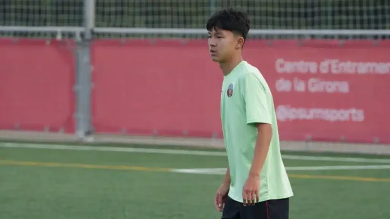 «Барселонамен» келісімшарт жасасқан қазақ баласы Ұлттық құрамаға шақырту алды