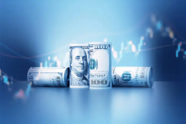 Доллар бағамы 28 сәуір: теңге қанша тұр?