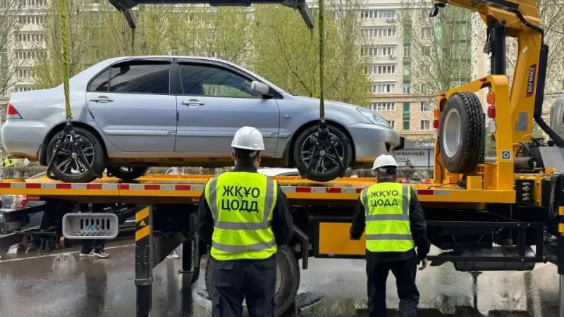 Астанада ақылы эвакуация іске қосылды: көлікті қайда қоюға болмайды?