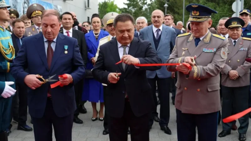 Қорғаныс министрі Родина ауылында әскери-тарихи музей филиалын ашты: батырларға тағзым