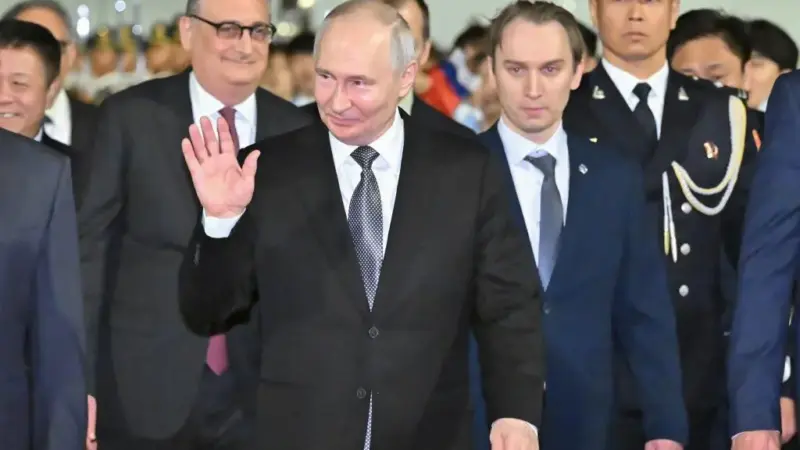 Путин мен Си Цзиньпин Бейжіңде кездесіп, стратегиялық әріптестікті нығайтты