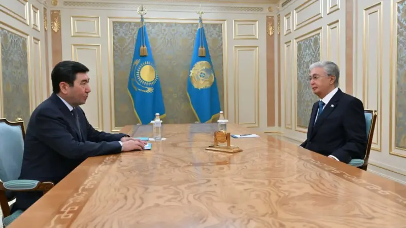Тоқаев Қошановты қабылдады: Парламент конституциялық реформаны заңдастыруда