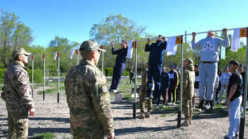 Қазақстан әскерінің жауынгерлік әзірлігі сыналды: Бас штаб бастығы шығыс гарнизондарды тексерді