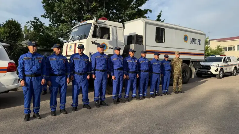 Қазақстандық құтқарушылар Тәжікстандағы жаттығуға аттанды: жер сілкінісінен құтқару әдістері пысықталады