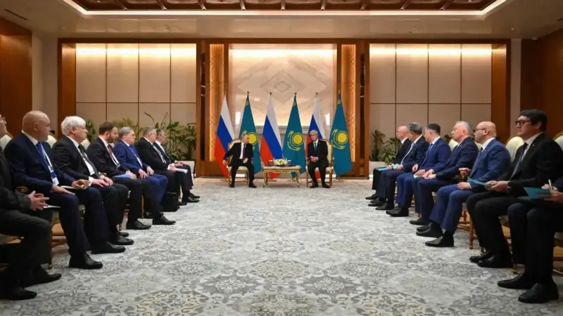 Тоқаев пен Путинге жолбарыс жерсіндіру және жүк көлігі жобасы таныстырылды