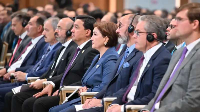 Президент: Қазақстан шетел инвестициясын тарту бойынша аймақта көш бастап тұр