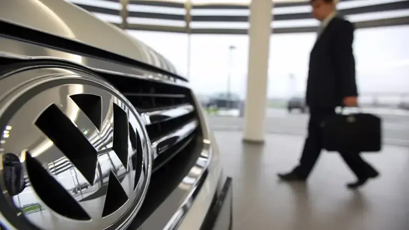 Volkswagen 50 мың жұмысшыны қысқарту жоспарын жүзеге асыруда