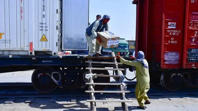 Қазақстан Ауғанстанға 318,8 тонна гуманитарлық көмек жіберді