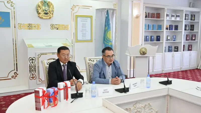 Қаламгер Ғабит Мүсірептің екі жаңа кітабының тұсаукесері өтті
