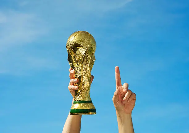 Әлем чемпионатының үшінші туры: топтық кезеңнің шешуші ойындары басталды