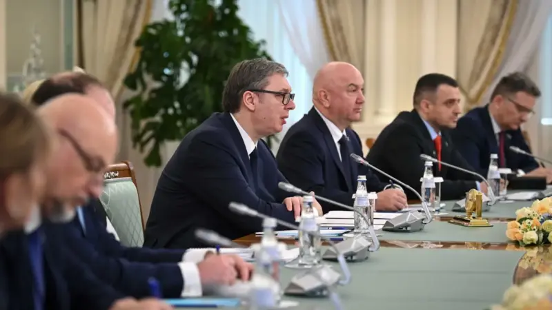 Сербия президенті Александр Вучич отставкаға кететінін мәлімдеді
