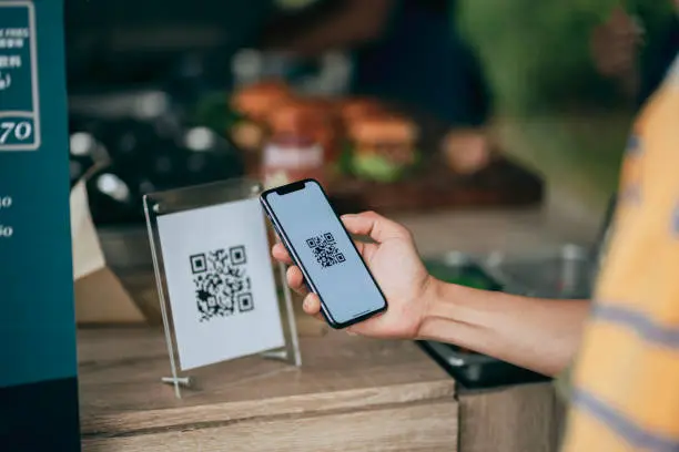 Қазақстанда 7 шілдеден бастап барлық банкке бірыңғай QR-код жүйесі енгізіледі